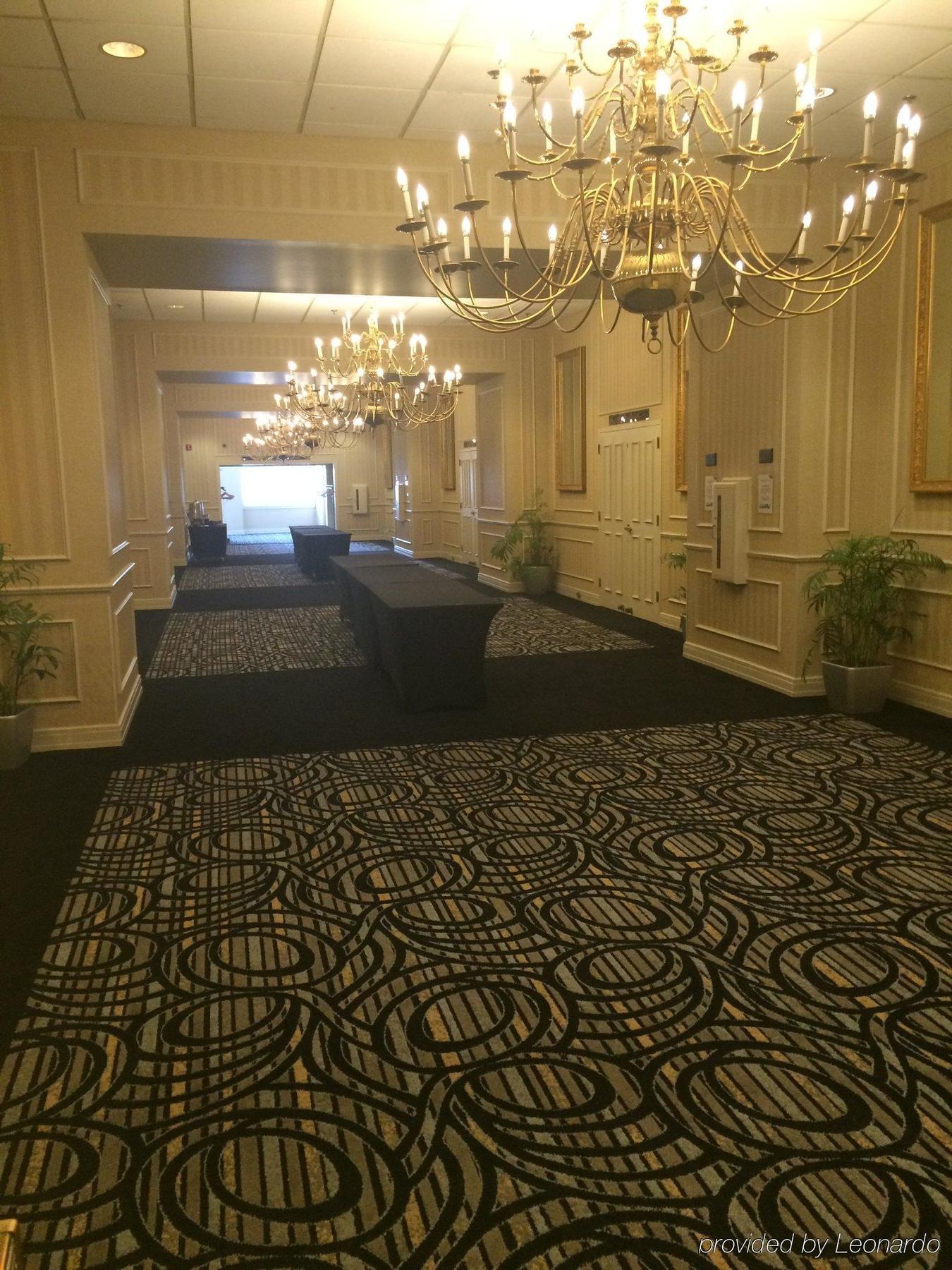 Wyndham Southbury Hotel Bagian luar foto