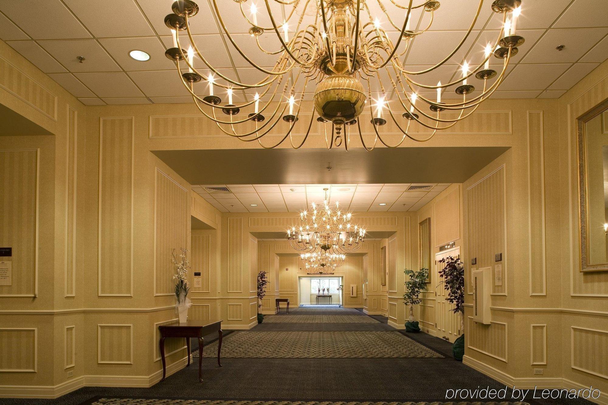 Wyndham Southbury Hotel Interior foto