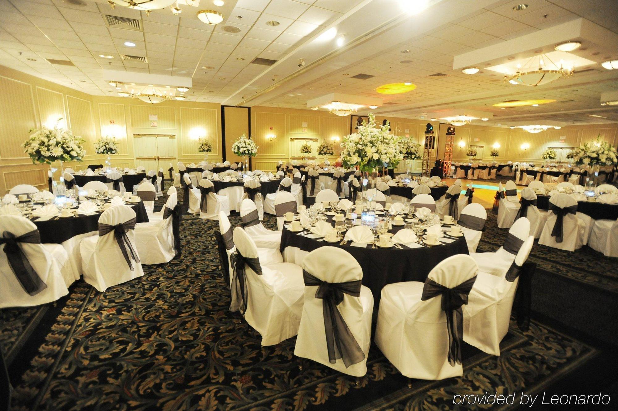 Wyndham Southbury Hotel Restoran foto